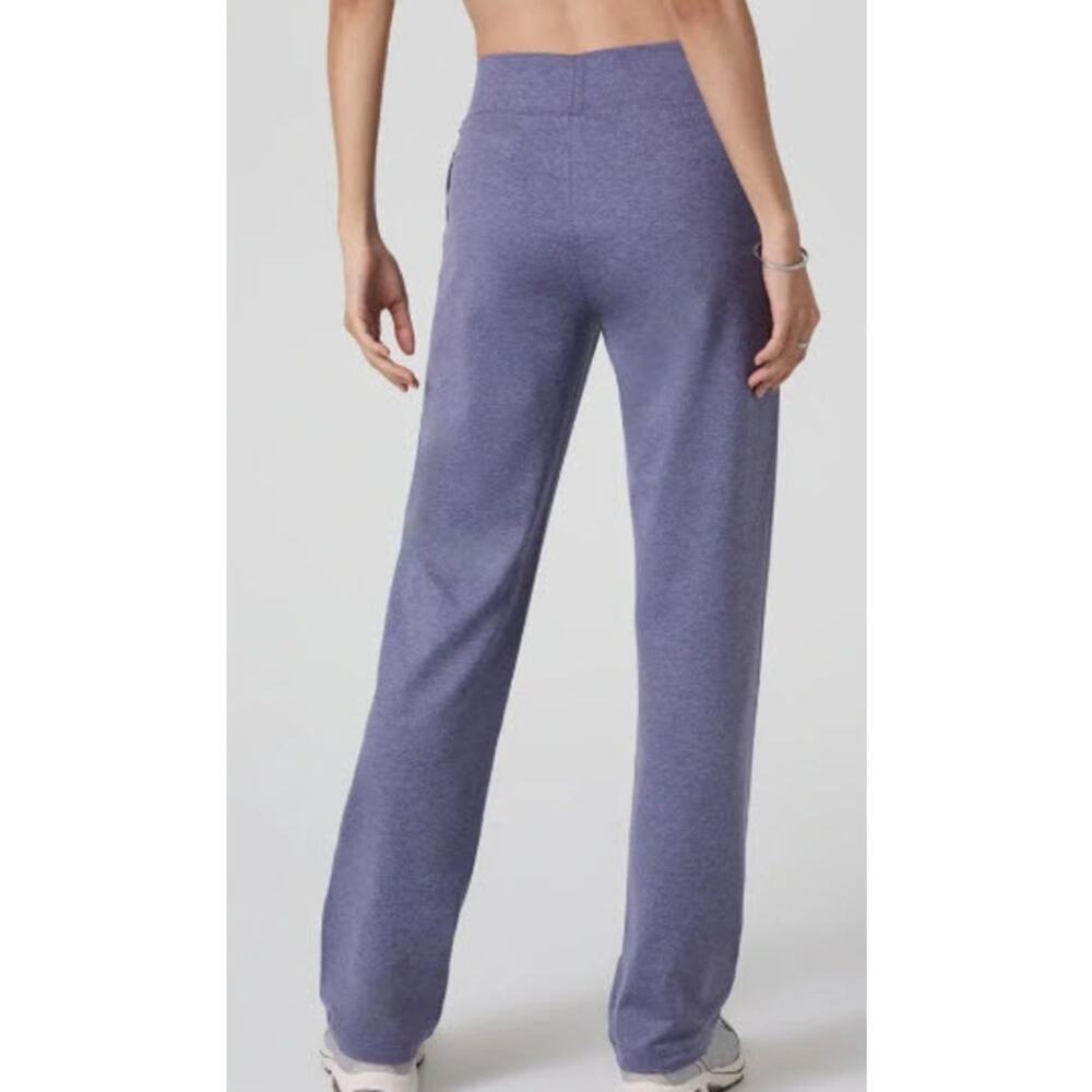 NWOT Vuori Halo Straight Leg Trouser Small - Picture 2 of 4